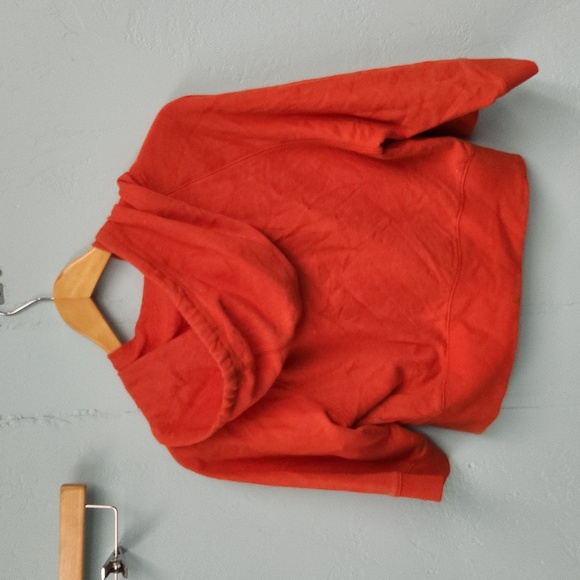 Crop top sweater - Picture 2 of 2